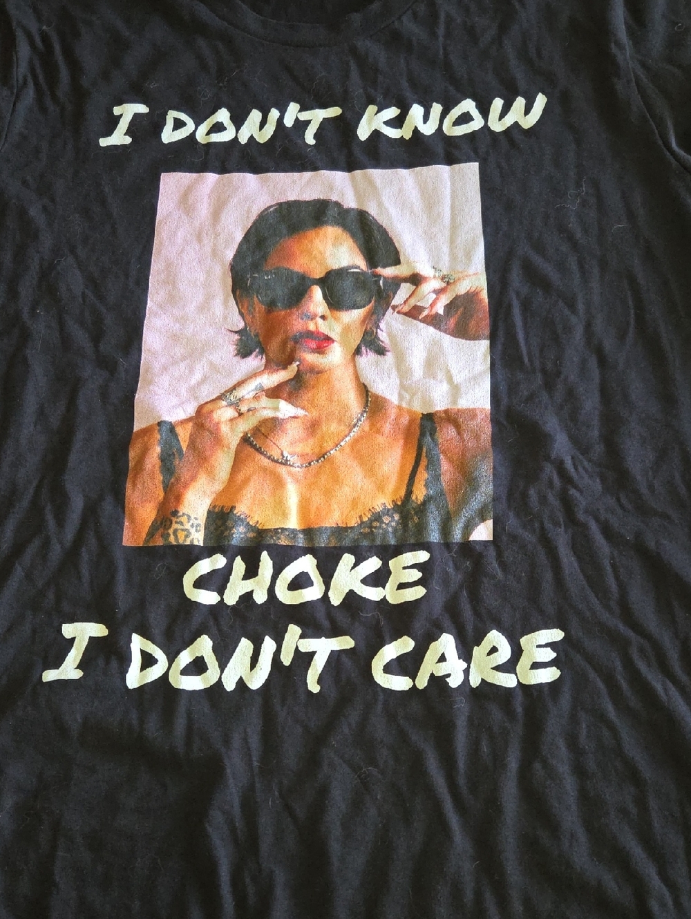 IDK, Choke,I don't Care Tee- EUC